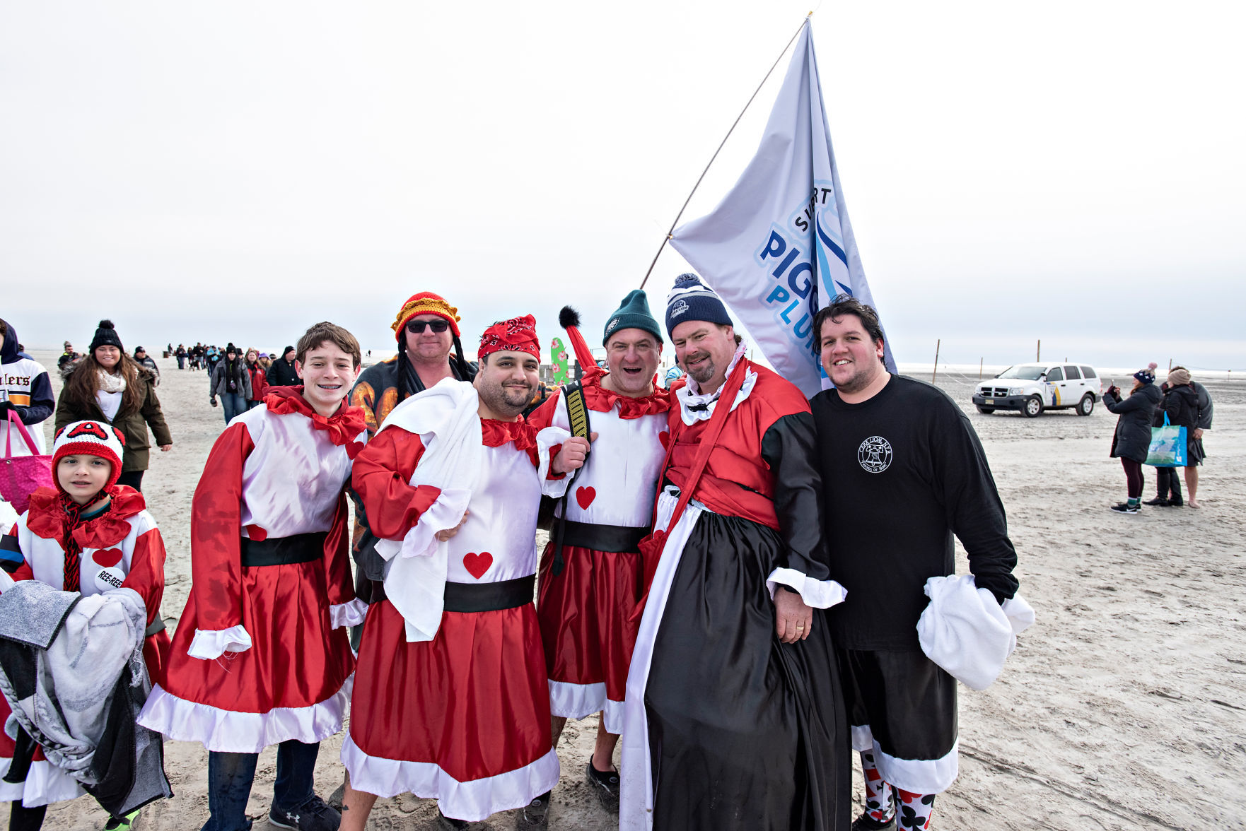 011319_nws_wildplunge